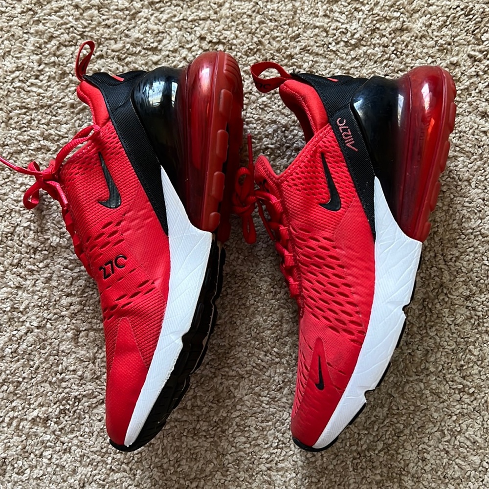 Women’s Nike air max 270